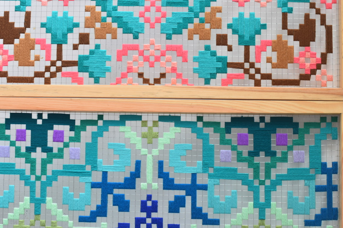 LILLY - TEXTILE WALL ART